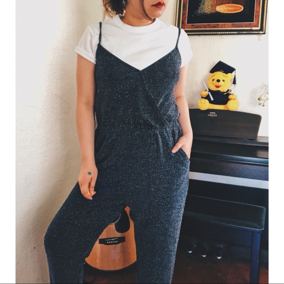 H&M Gray Sleeveless Glitter Jumpsuit size 10 (M) - Picture 5 of 7